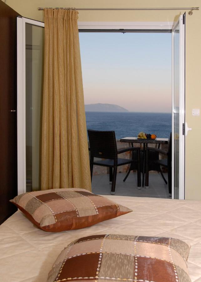Kythera Irida Agia Pelagia  Buitenkant foto